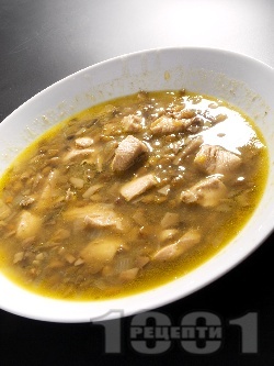 Супа от пиле, леща и гъби печурки - снимка на рецептата